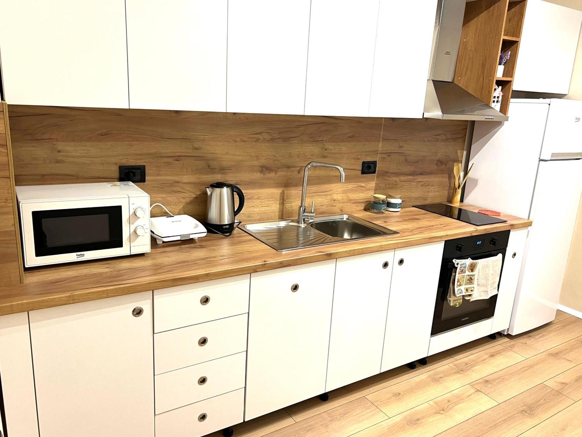 New Bazaar Cozy Apartment 2 Dajti View تيرانا المظهر الخارجي الصورة