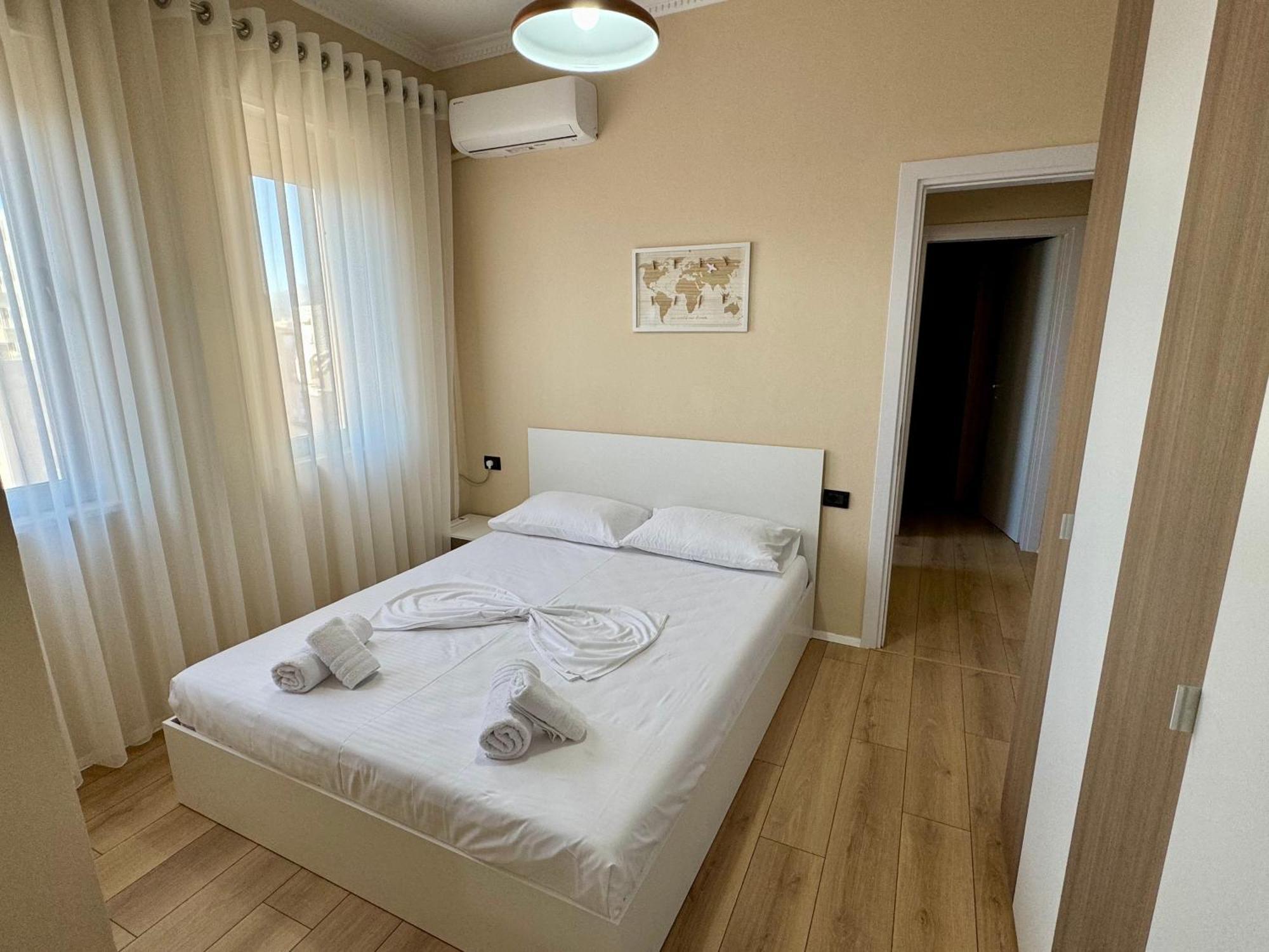 New Bazaar Cozy Apartment 2 Dajti View تيرانا المظهر الخارجي الصورة