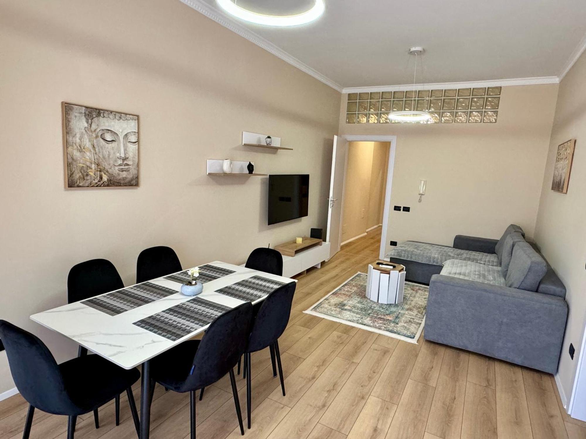 New Bazaar Cozy Apartment 2 Dajti View تيرانا المظهر الخارجي الصورة