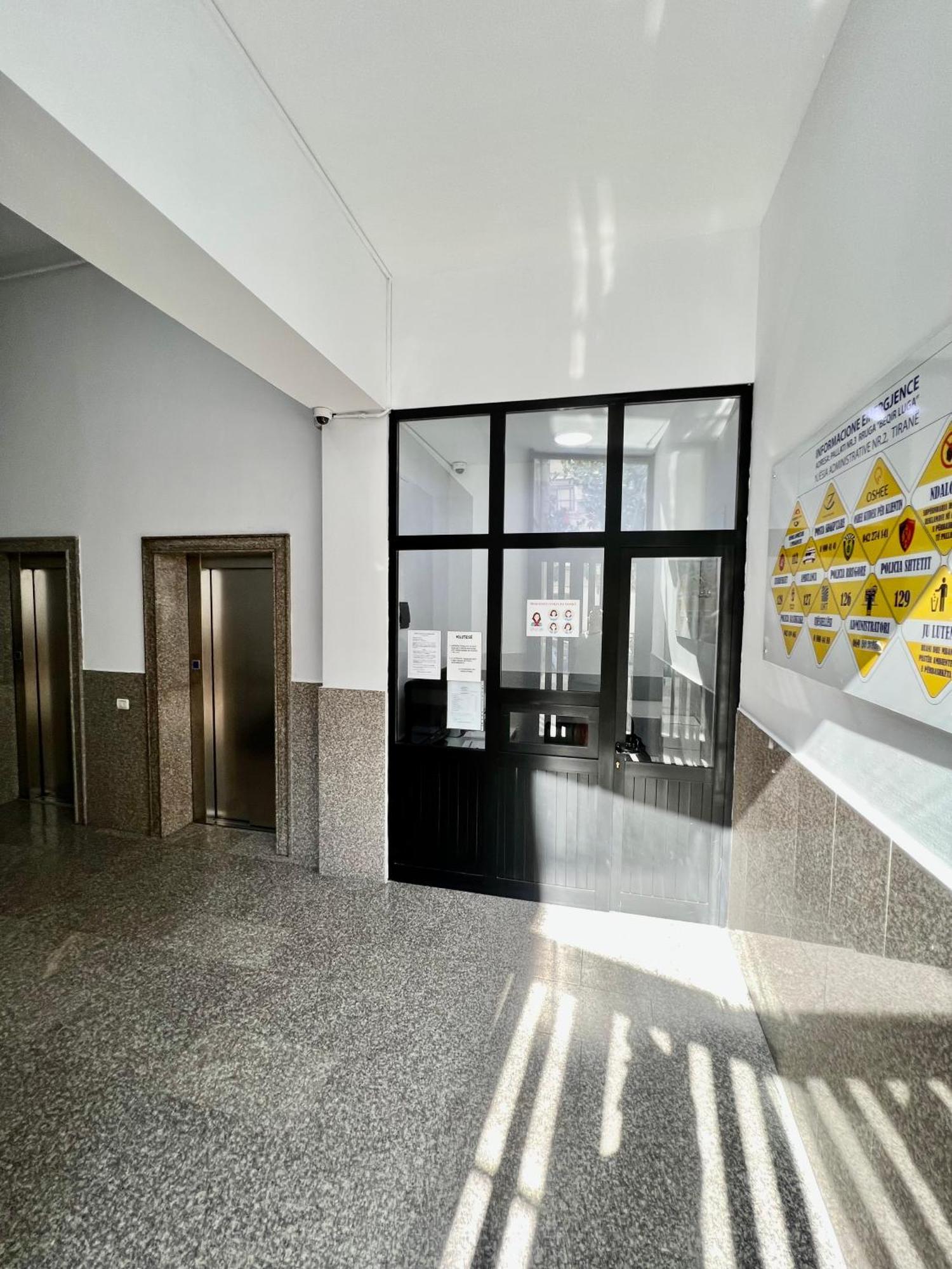 New Bazaar Cozy Apartment 2 Dajti View تيرانا المظهر الخارجي الصورة