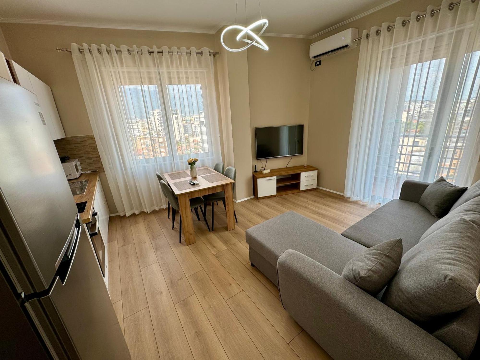 New Bazaar Cozy Apartment 2 Dajti View تيرانا المظهر الخارجي الصورة