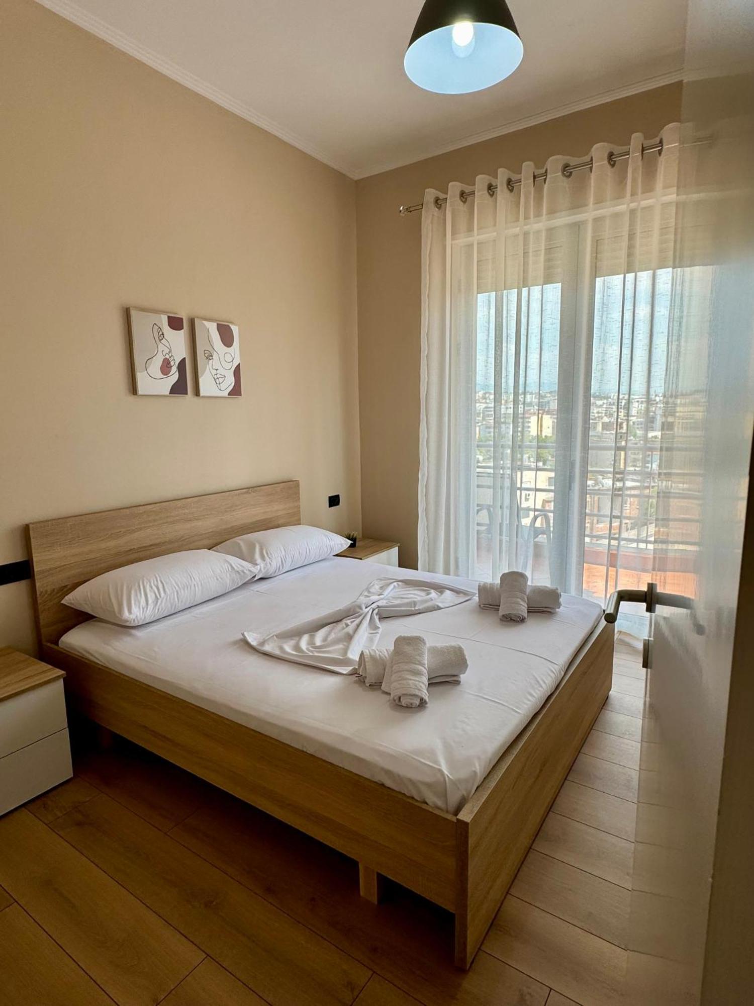New Bazaar Cozy Apartment 2 Dajti View تيرانا المظهر الخارجي الصورة
