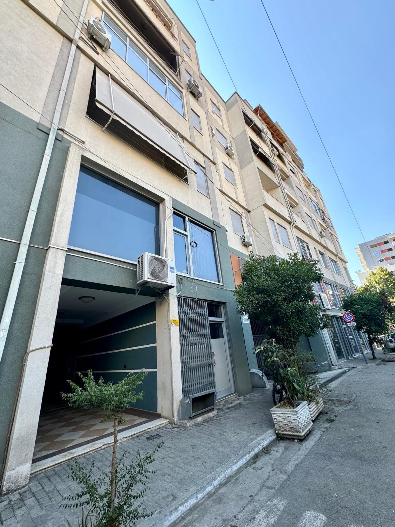 New Bazaar Cozy Apartment 2 Dajti View تيرانا المظهر الخارجي الصورة