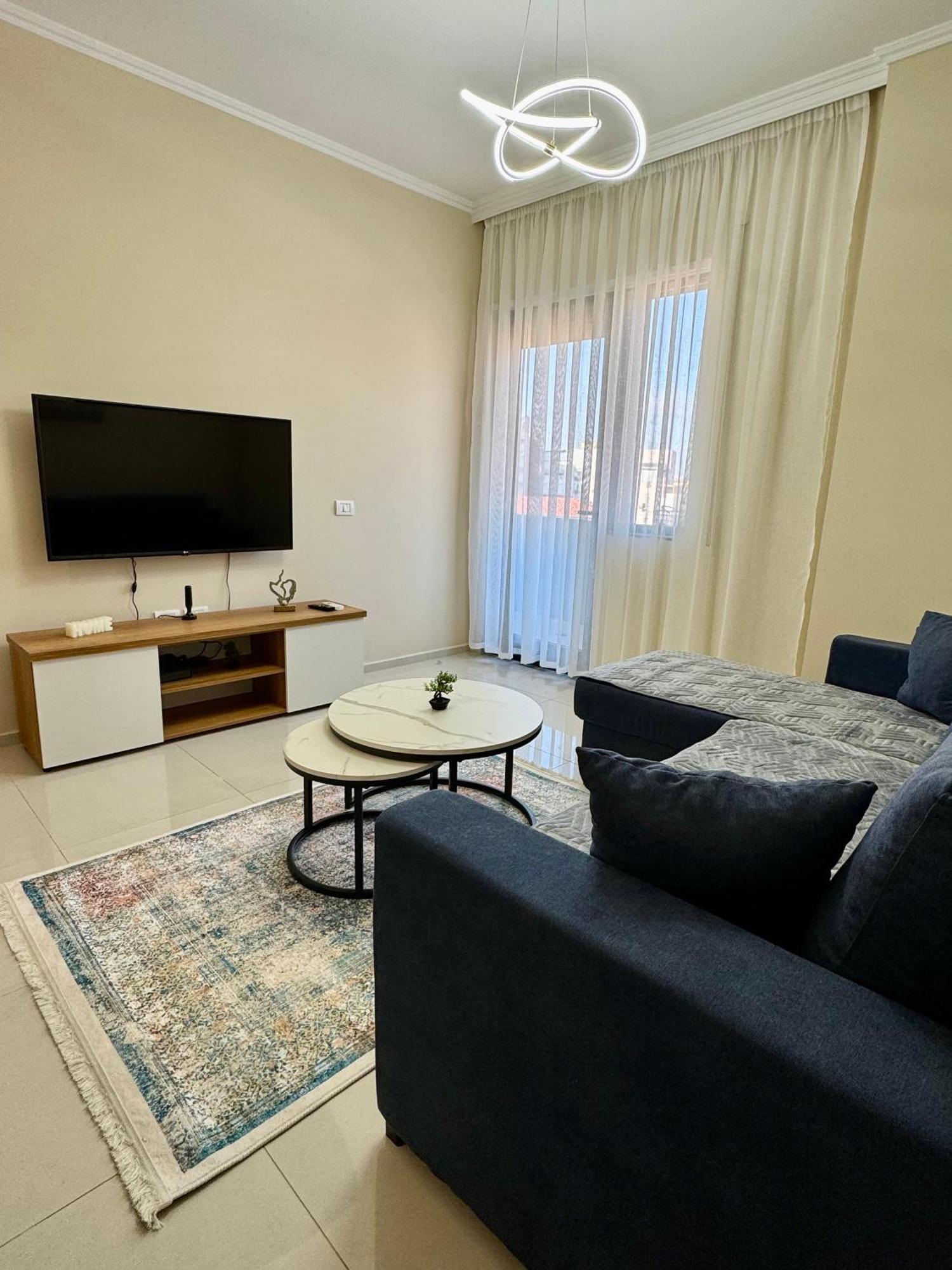 New Bazaar Cozy Apartment 2 Dajti View تيرانا المظهر الخارجي الصورة
