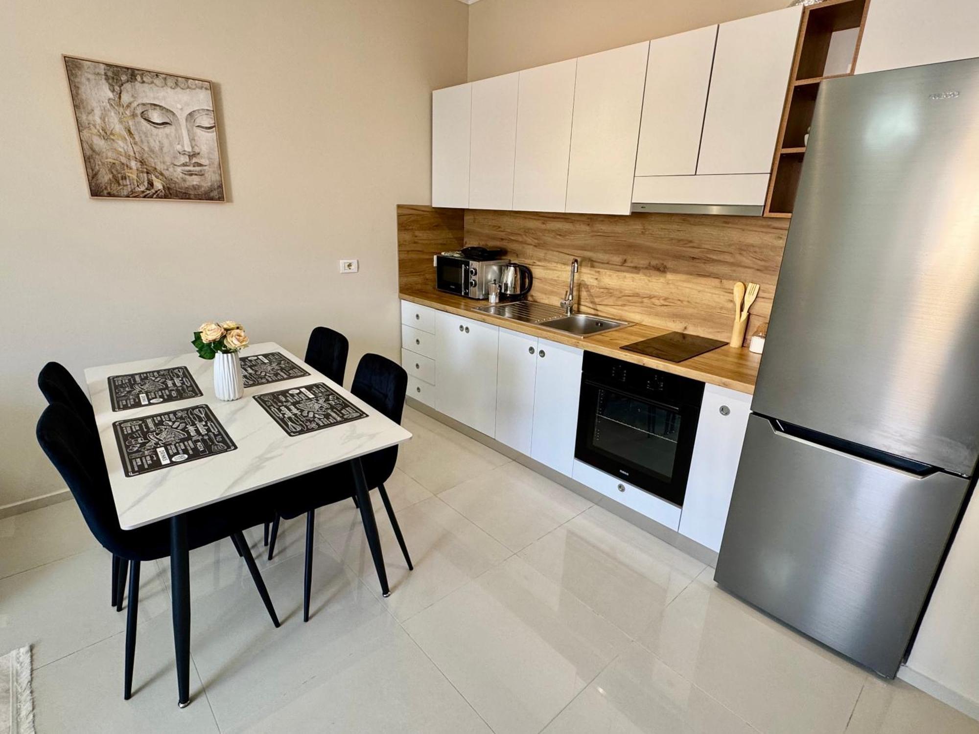 New Bazaar Cozy Apartment 2 Dajti View تيرانا المظهر الخارجي الصورة